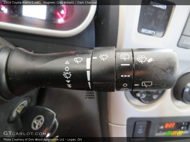 Magnetic Gray Metallic / Dark Charcoal 2009 Toyota Matrix S AWD