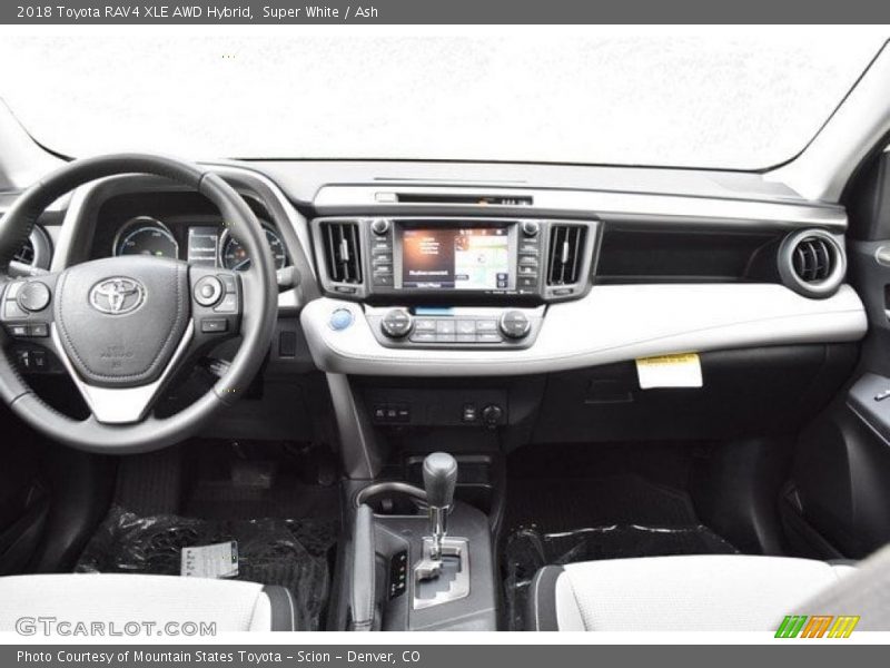 Super White / Ash 2018 Toyota RAV4 XLE AWD Hybrid