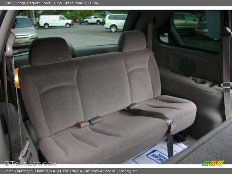 Onyx Green Pearl / Taupe 2002 Dodge Caravan Sport