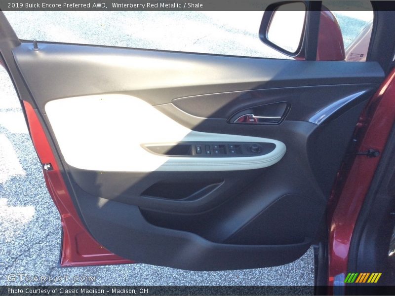 Winterberry Red Metallic / Shale 2019 Buick Encore Preferred AWD