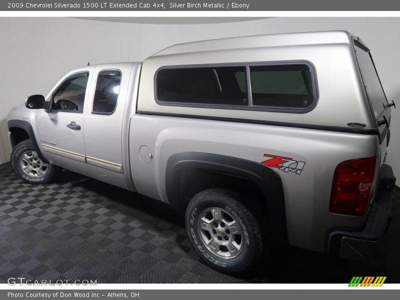 Silver Birch Metallic / Ebony 2009 Chevrolet Silverado 1500 LT Extended Cab 4x4