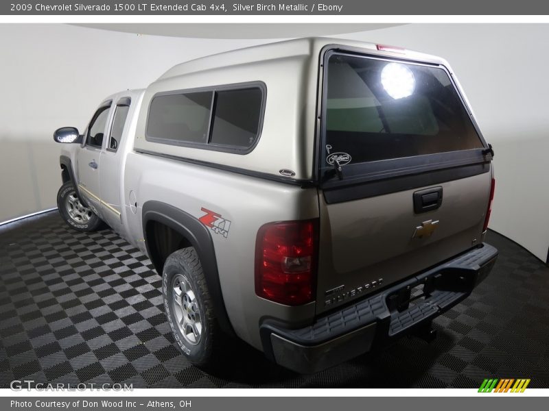 Silver Birch Metallic / Ebony 2009 Chevrolet Silverado 1500 LT Extended Cab 4x4