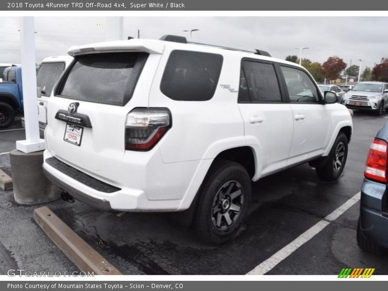Super White / Black 2018 Toyota 4Runner TRD Off-Road 4x4