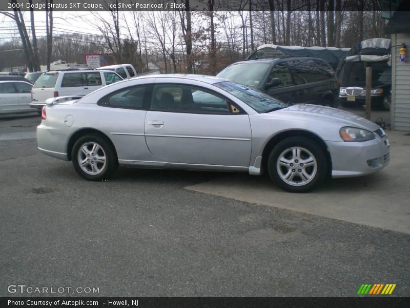 Ice Silver Pearlcoat / Black 2004 Dodge Stratus SXT Coupe