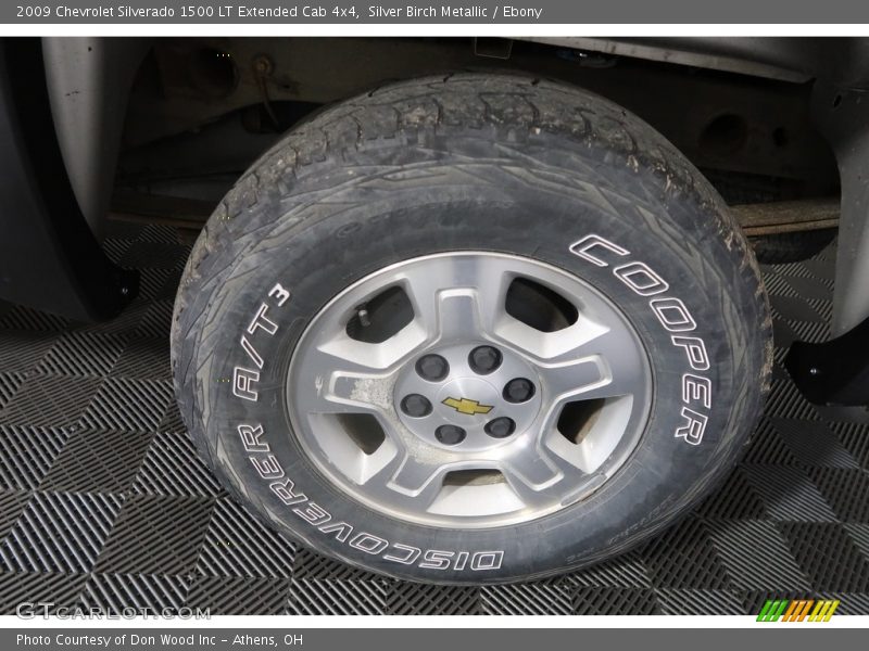 Silver Birch Metallic / Ebony 2009 Chevrolet Silverado 1500 LT Extended Cab 4x4