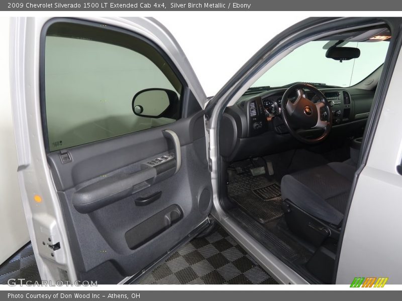Silver Birch Metallic / Ebony 2009 Chevrolet Silverado 1500 LT Extended Cab 4x4