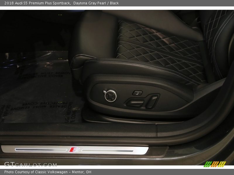 Daytona Gray Pearl / Black 2018 Audi S5 Premium Plus Sportback