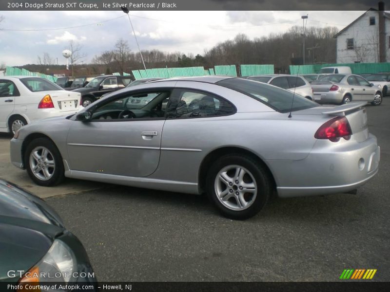Ice Silver Pearlcoat / Black 2004 Dodge Stratus SXT Coupe