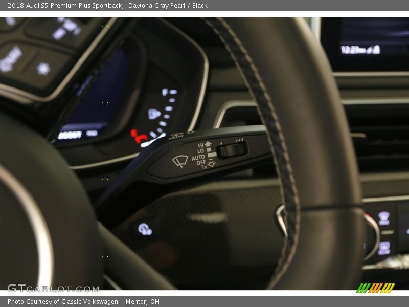 Controls of 2018 S5 Premium Plus Sportback