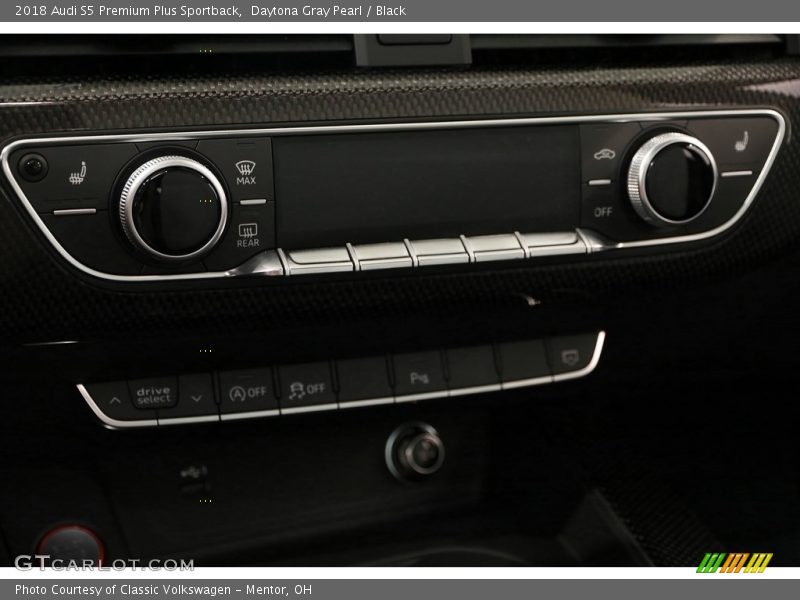Controls of 2018 S5 Premium Plus Sportback