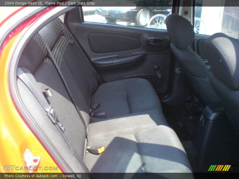 Flame Red / Dark Slate Gray 2004 Dodge Neon SE