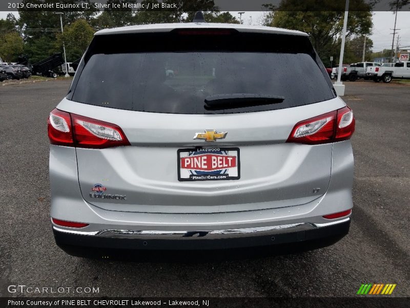 Silver Ice Metallic / Jet Black 2019 Chevrolet Equinox LT