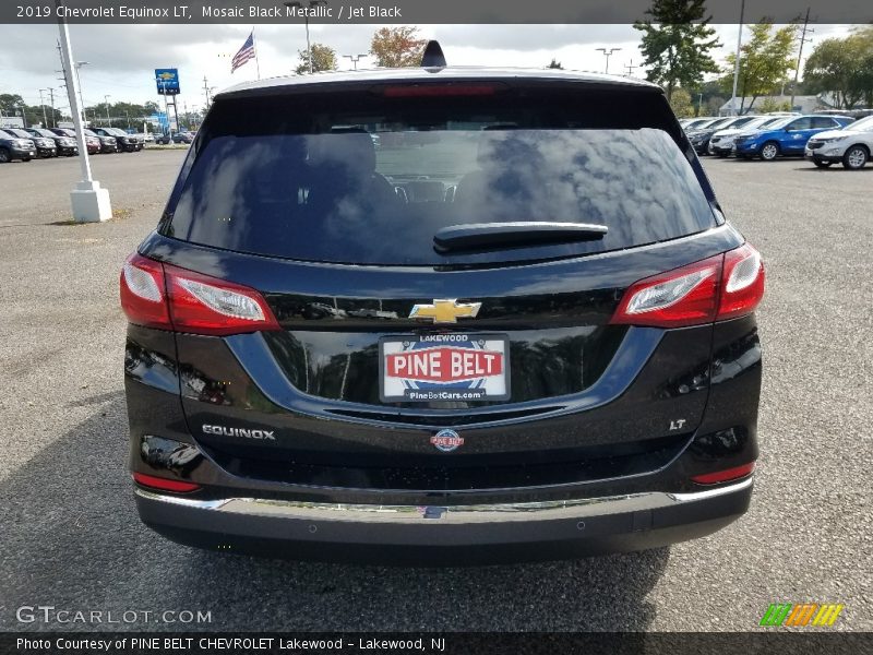 Mosaic Black Metallic / Jet Black 2019 Chevrolet Equinox LT