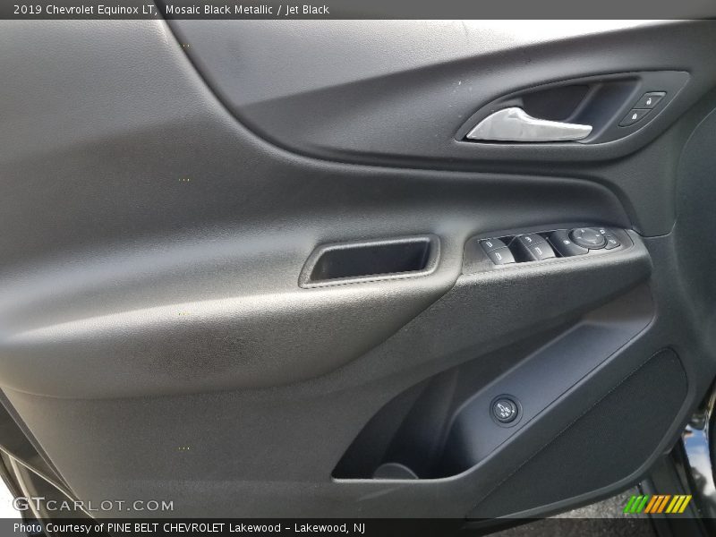 Mosaic Black Metallic / Jet Black 2019 Chevrolet Equinox LT