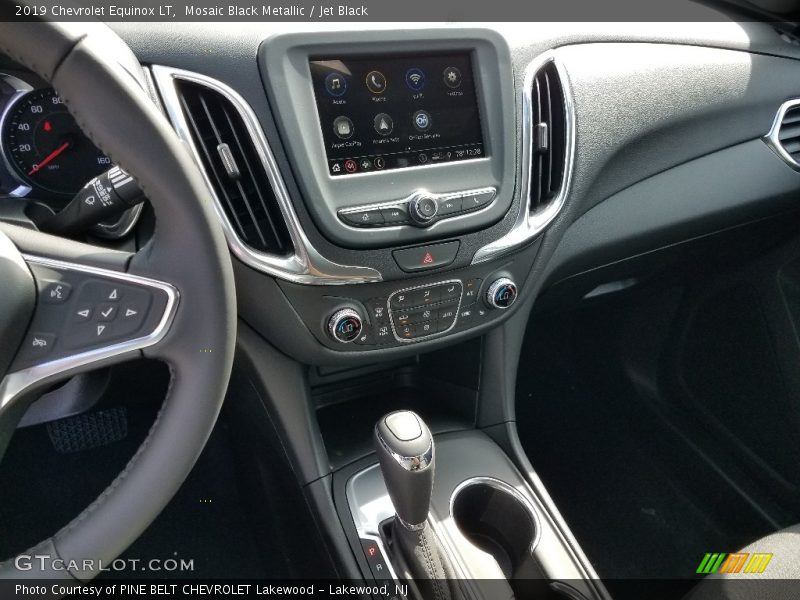Mosaic Black Metallic / Jet Black 2019 Chevrolet Equinox LT