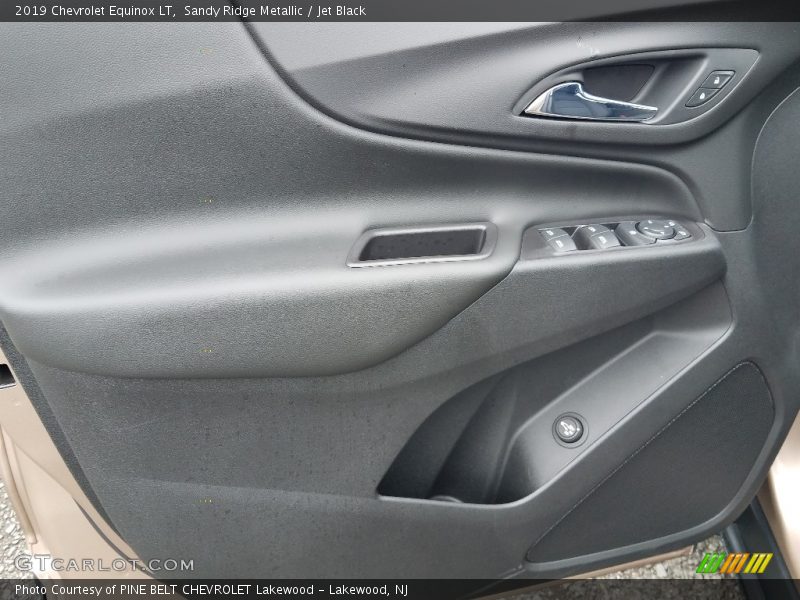 Sandy Ridge Metallic / Jet Black 2019 Chevrolet Equinox LT