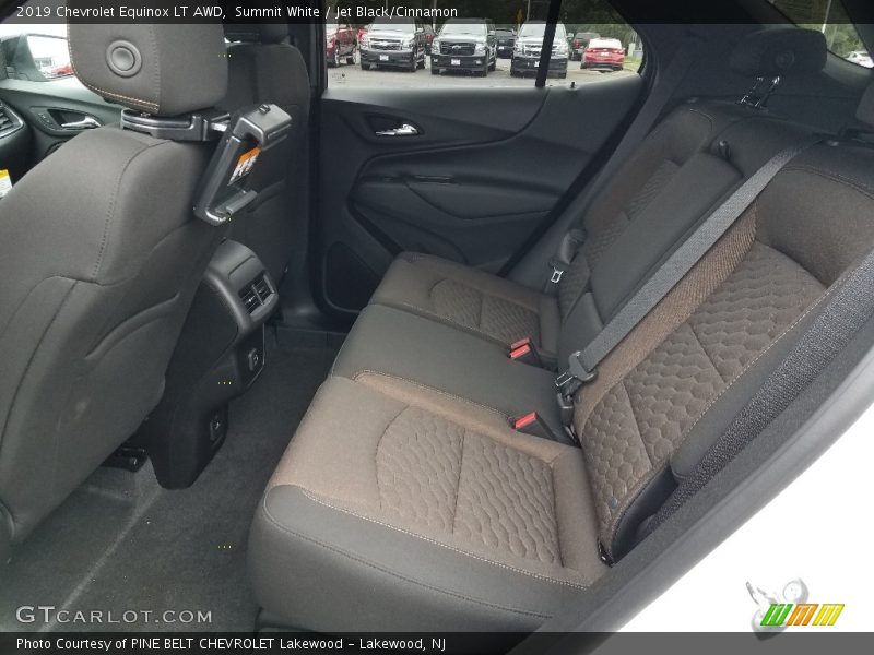 Summit White / Jet Black/Cinnamon 2019 Chevrolet Equinox LT AWD