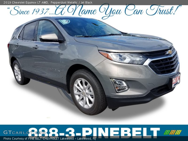 Pepperdust Metallic / Jet Black 2019 Chevrolet Equinox LT AWD