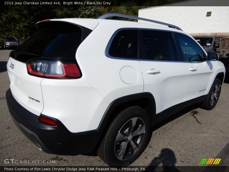 Bright White / Black/Ski Grey 2019 Jeep Cherokee Limited 4x4