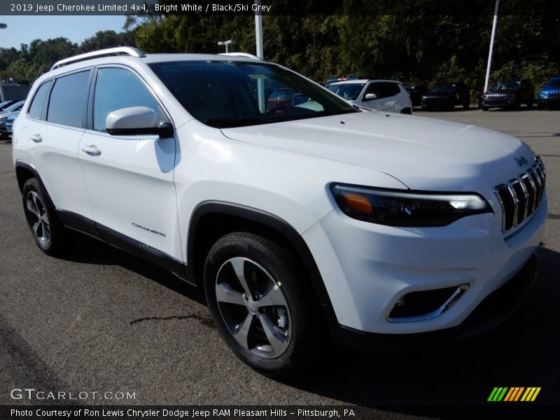 Bright White / Black/Ski Grey 2019 Jeep Cherokee Limited 4x4
