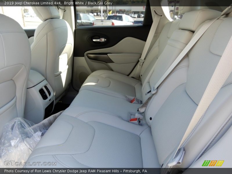 Bright White / Black/Ski Grey 2019 Jeep Cherokee Limited 4x4