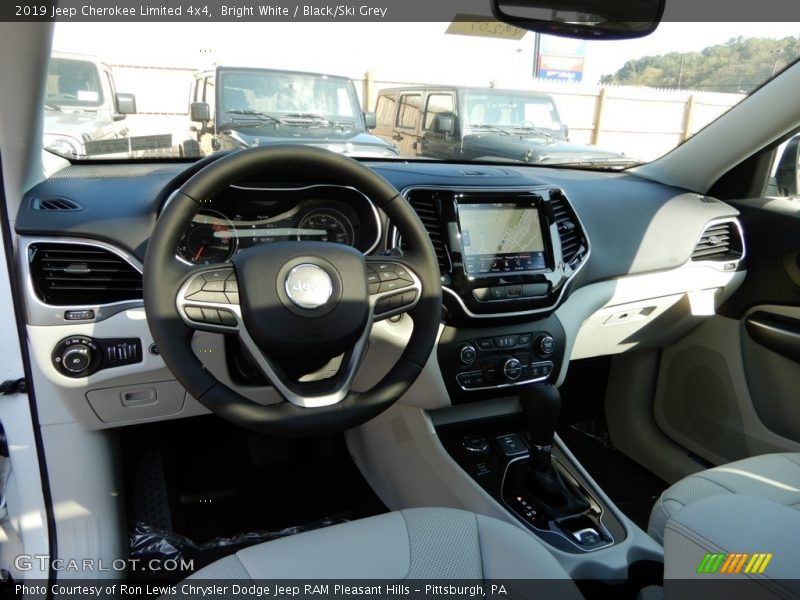 Bright White / Black/Ski Grey 2019 Jeep Cherokee Limited 4x4