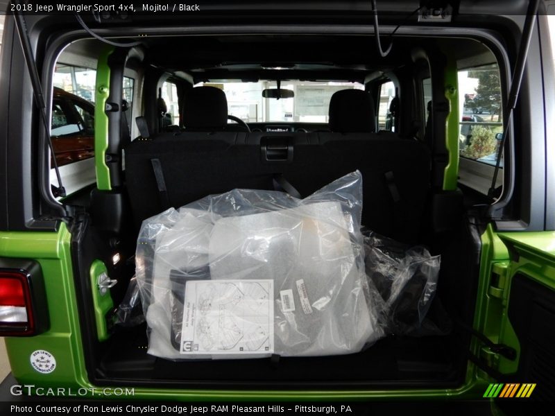  2018 Wrangler Sport 4x4 Trunk