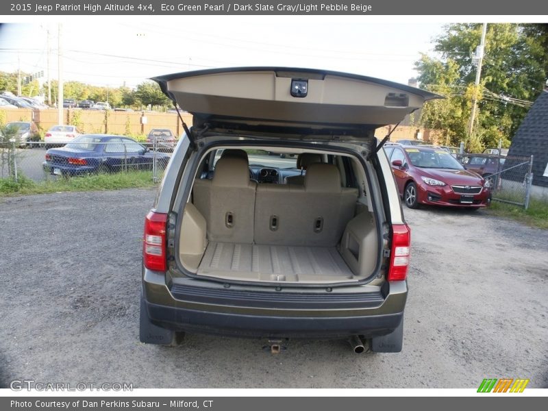 Eco Green Pearl / Dark Slate Gray/Light Pebble Beige 2015 Jeep Patriot High Altitude 4x4