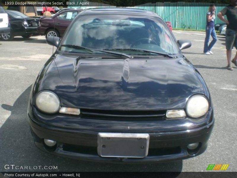 Black / Agate 1999 Dodge Neon Highline Sedan