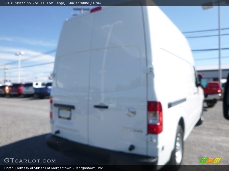Glacier White / Gray 2018 Nissan NV 2500 HD SV Cargo