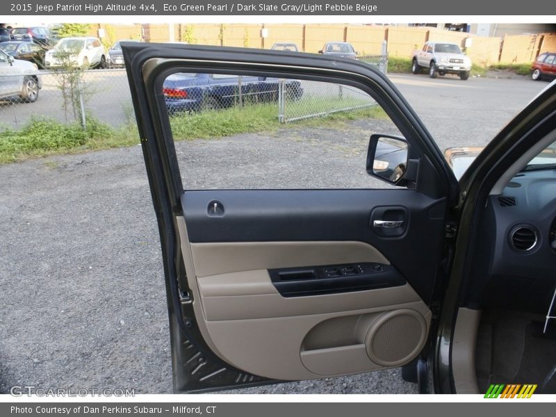 Eco Green Pearl / Dark Slate Gray/Light Pebble Beige 2015 Jeep Patriot High Altitude 4x4