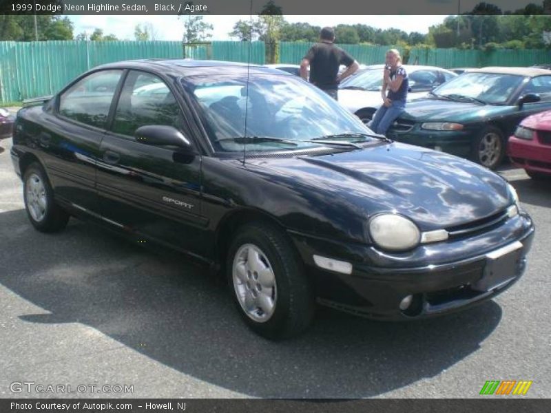 Black / Agate 1999 Dodge Neon Highline Sedan