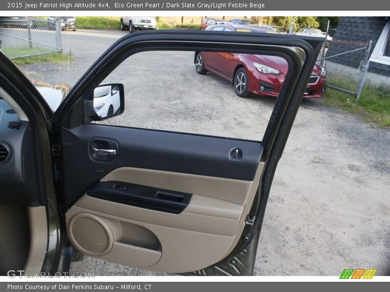 Eco Green Pearl / Dark Slate Gray/Light Pebble Beige 2015 Jeep Patriot High Altitude 4x4