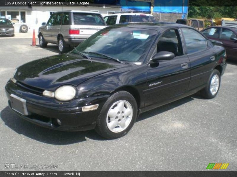 Black / Agate 1999 Dodge Neon Highline Sedan