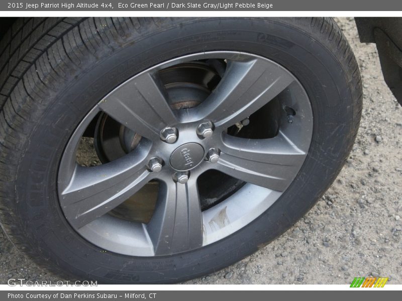 Eco Green Pearl / Dark Slate Gray/Light Pebble Beige 2015 Jeep Patriot High Altitude 4x4