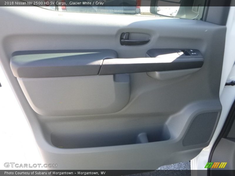 Glacier White / Gray 2018 Nissan NV 2500 HD SV Cargo