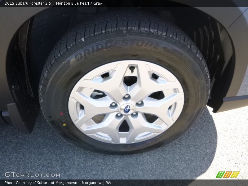 Horizon Blue Pearl / Gray 2019 Subaru Forester 2.5i