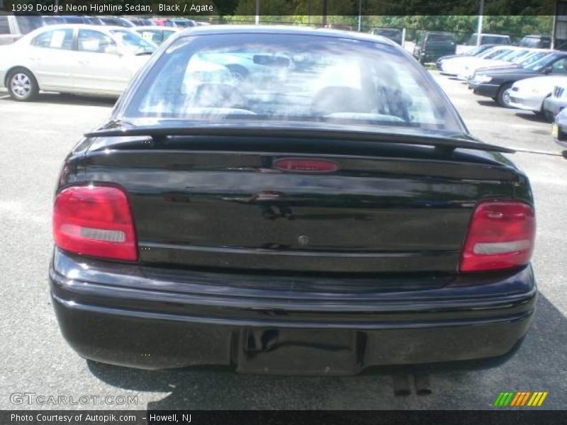 Black / Agate 1999 Dodge Neon Highline Sedan