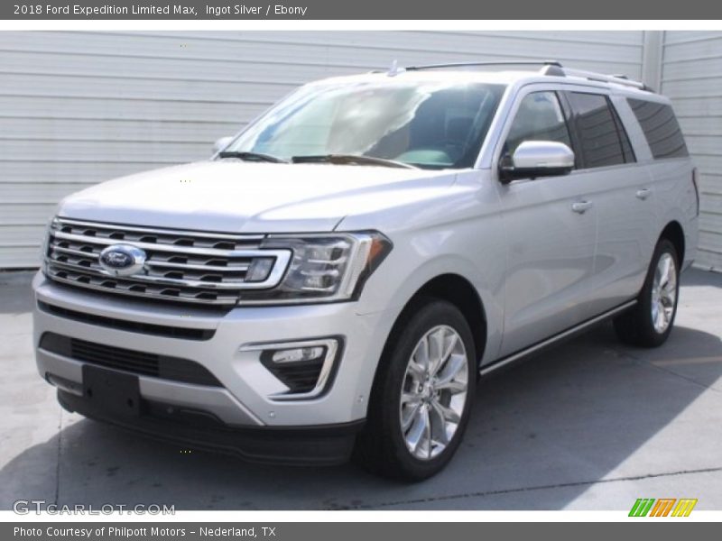 Front 3/4 View of 2018 Expedition Limited Max