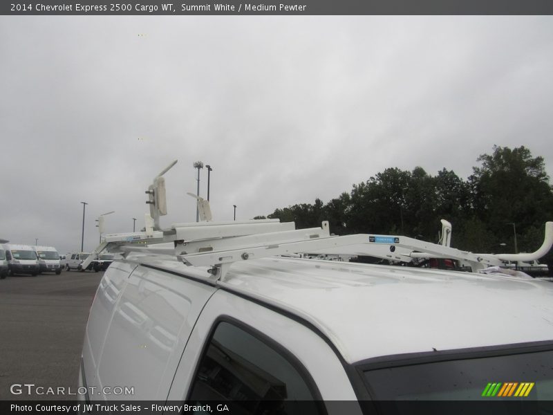 Summit White / Medium Pewter 2014 Chevrolet Express 2500 Cargo WT