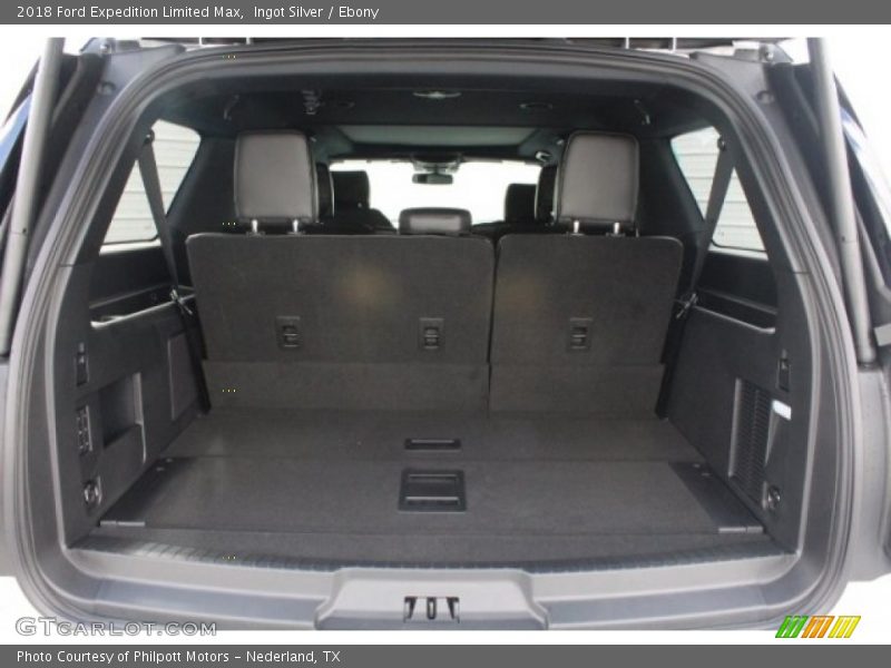  2018 Expedition Limited Max Trunk