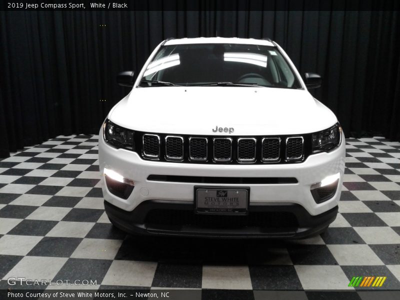 White / Black 2019 Jeep Compass Sport