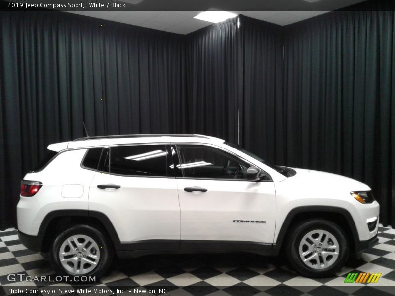 White / Black 2019 Jeep Compass Sport