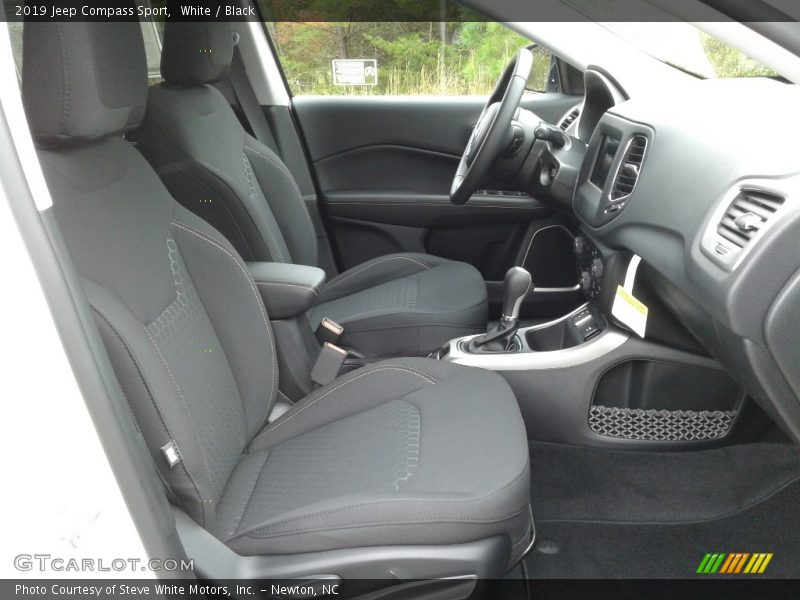 White / Black 2019 Jeep Compass Sport