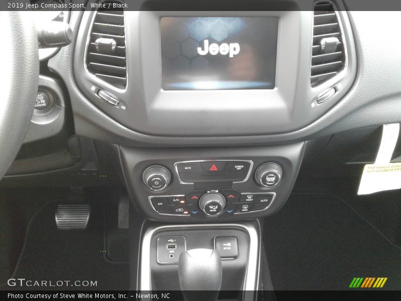 White / Black 2019 Jeep Compass Sport