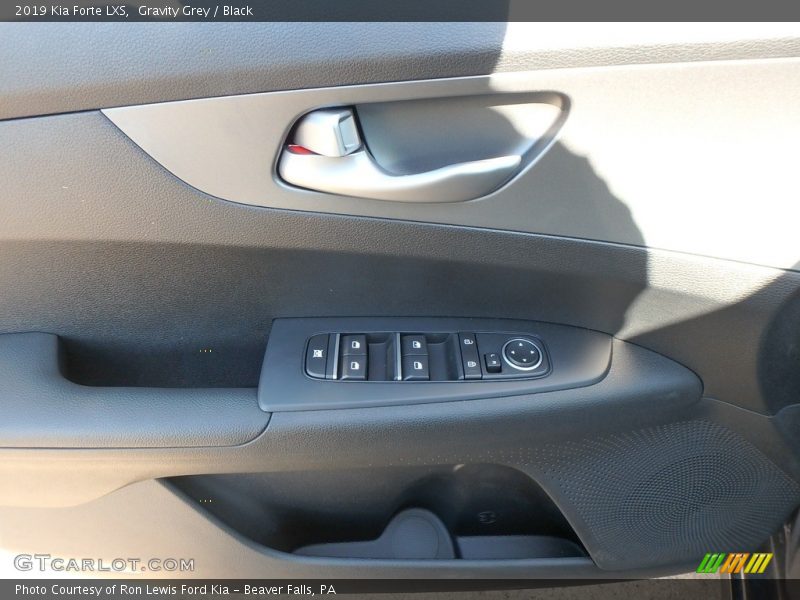 Gravity Grey / Black 2019 Kia Forte LXS