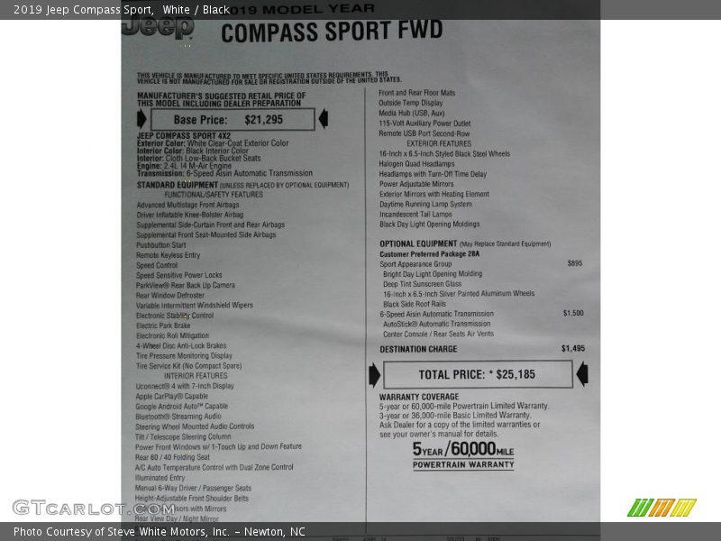 White / Black 2019 Jeep Compass Sport
