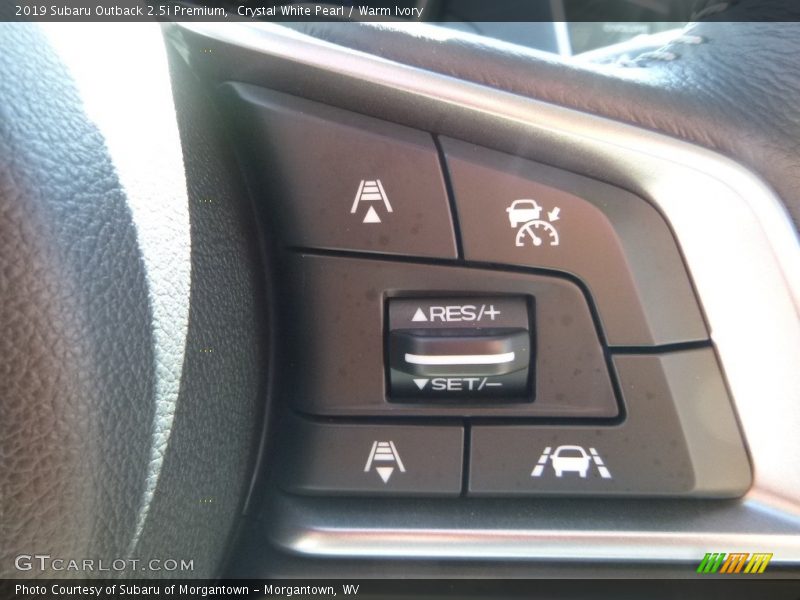 Crystal White Pearl / Warm Ivory 2019 Subaru Outback 2.5i Premium
