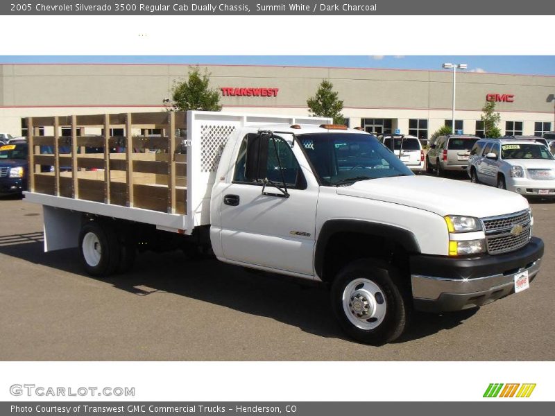 Summit White / Dark Charcoal 2005 Chevrolet Silverado 3500 Regular Cab Dually Chassis