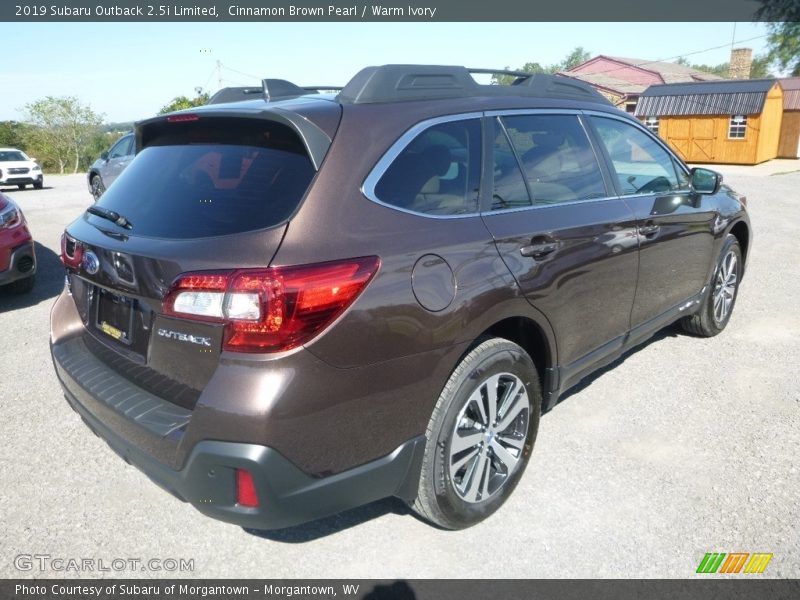 Cinnamon Brown Pearl / Warm Ivory 2019 Subaru Outback 2.5i Limited
